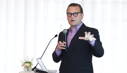 岛更青海更蓝，中瑞鼎峰青铁置业合力打造绿色新南岛