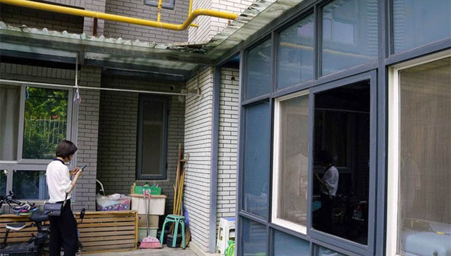 鄠邑业主买房时开发商称一楼可搭建阳光房，却收到违建告知书