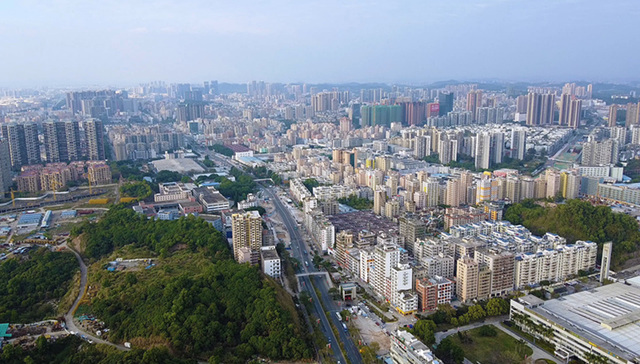 产权仅剩23年、首付百万起，深圳7月上新小户型住宅盘