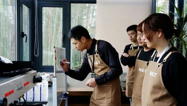 民宿管家,定制游,旅游行业