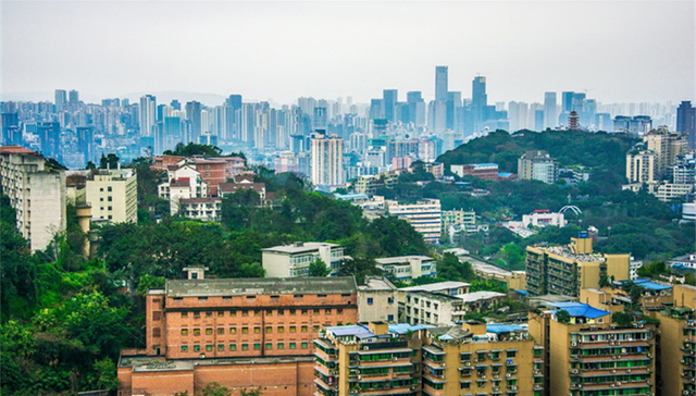 重庆人均住房面积超46平米，渝籍高校毕业生就业率96.5%
