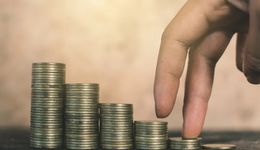 1亿投了红杉，贝泰妮出手做LP