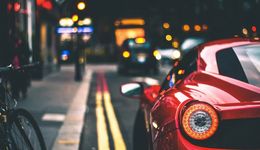 华为卖车，赢在嘴上？