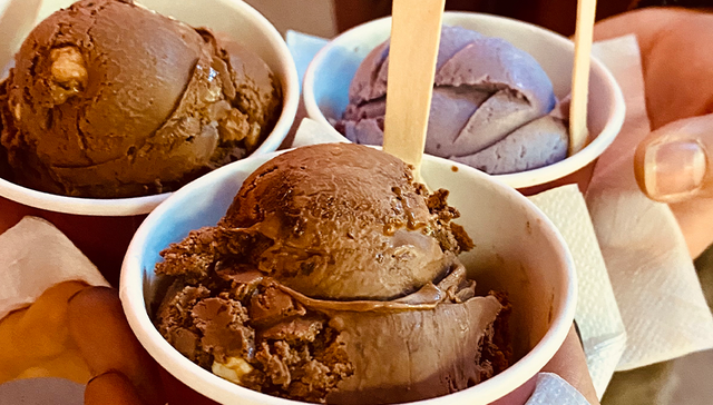 哈根达斯,钟薛高,雪糕,营销