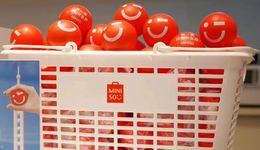 深陷泥潭的名創(chuàng)優(yōu)品