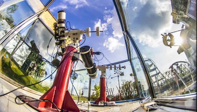 直播间400多万人胶州艾山脚下“赏月”