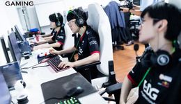 一个千亿级产业，为什么出来的衍生游戏都是一股“异味”？