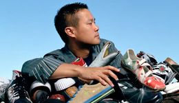 两度穿越经济危机的“自救大师”，这次还能否继续笑下去？