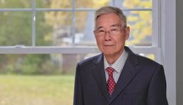 “康王之父”被逼退位卖掉企业，83岁开创商业新帝国