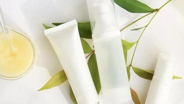 功效品牌,美妆,国货,珀莱雅