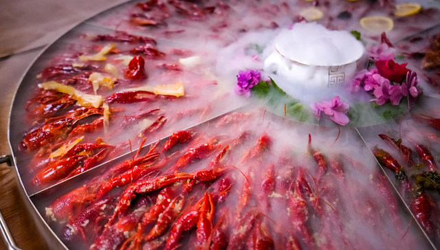 金沙滩啤酒城：满足你关于美食的所有想象