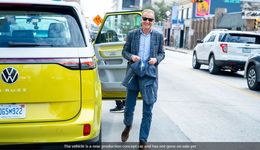 被出局的迪斯：强硬、改革、孤独与斗争