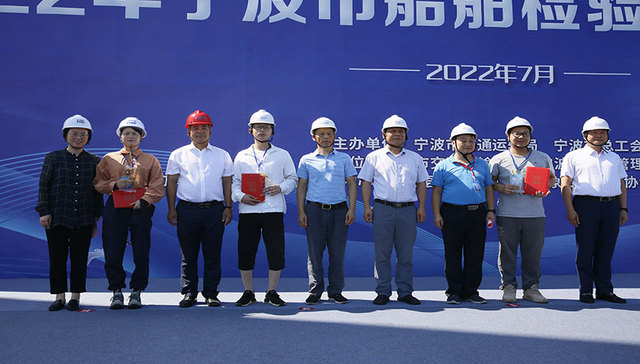 40度高温下，他们“分毫必争”