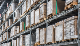 晚上11点，我在一线盘库存