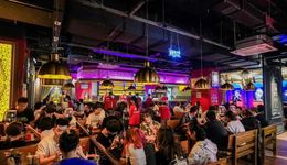 连锁小酒馆第一股，海伦司能否梦圆大排档？