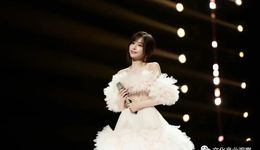 回忆杀偶像王心凌能给《浪姐》带去什么？