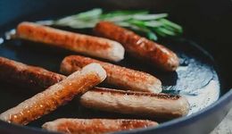 “肠”界新物种：除了拼肉量、拼高端、拼健康，一根肠还能拼啥？