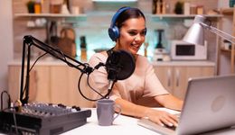 通过抖音买量拉高股价，是资本市场的一种新玩法？