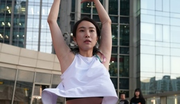 「她自在」全新升级 | 「荷畔瑜伽」邀您参与