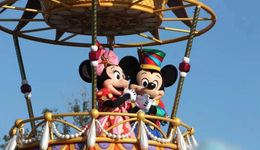 流媒體會(huì)員超奈飛，主題公園回血，迪士尼強(qiáng)勢(shì)“回歸”