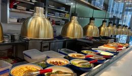 “自选称重”，会是中式快餐行业的解药？