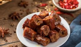 鹵味江湖混戰(zhàn)，誰是下一個“萬店之王”？