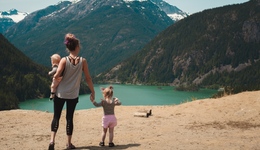 去新疆旅行一趟，拉黑了一群家长