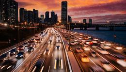 岚图何以绘“蓝图”？