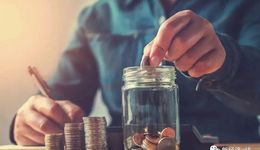 首批标准化产品获批，固收+基金统计口径收紧，股债双杀致赎回潮