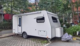 “蜗居”房车500天的年轻人