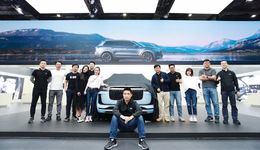 理想陣痛，李想承壓