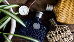 TOPBRAND | Everlane/联泰科技获融资；Puig收购Kama Ayurveda多数股权；蜜雪冰城入局瓶装水