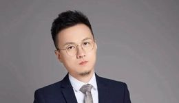 蔡嵩松“休假”，風(fēng)口浪尖上的明星基金經(jīng)理