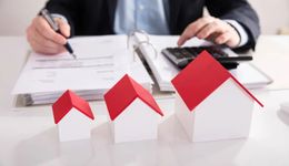 迪马股份1年被追索5.57亿，背后罗氏兄妹百亿资产版图能否救急？