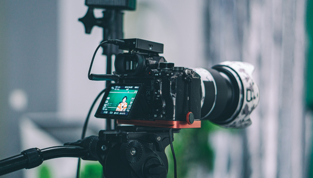 高途,新东方,教育,直播,电商