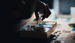 庙穷富方丈，威马不一样