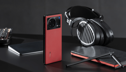 国内手机扎堆挤向高端，vivo推万元机有戏吗？