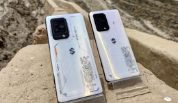 黑鲨游于红海，游戏手机路在何方？