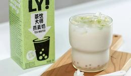 2萬+門店都在上，火了一整年的“燕麥茶飲”，還有哪些爆款機會？