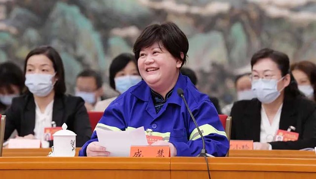 聚焦党的二十大丨党的二十大代表成慧： 劳动最光荣！用勤劳实干绘就城区“高颜值”