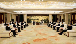 中建八局与青岛市政府签署战略合作框架协议