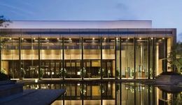 酒店上市公司三季度業(yè)績(jī)回暖，微度假、預(yù)制菜成“新寵”