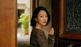 她不一样 | 周迅：“我只能往前走”