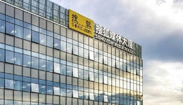 三季度营收下滑亏损2200万美元，张朝阳直播难救搜狐