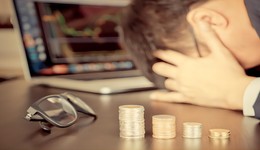 54岁博士因“老鼠仓”获刑，1.6亿交易额获利仅2.38万，期间沪深300涨60%