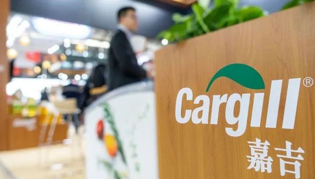 嘉吉,人事变动,莱恩·赛克斯