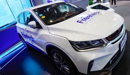 智能驾驶支棱起来了？