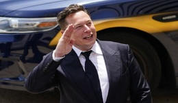 被傳接棒馬斯克出任特斯拉全球CEO，朱曉彤是啥來頭？