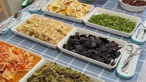 這家上市公司半年掙1.3億，卻敢花6000萬(wàn)在員工伙食上！