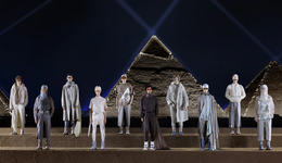 秀场搬到埃及，Dior与客座设计师再联手